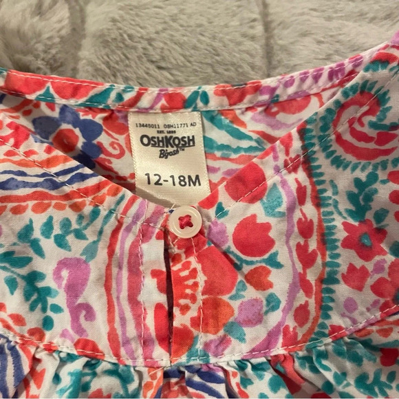 12-18 Months Osh Kosh B’Gosh Bright Paisley Shirt with Flutter Sleeves & Keyhole - Picture 3 of 4